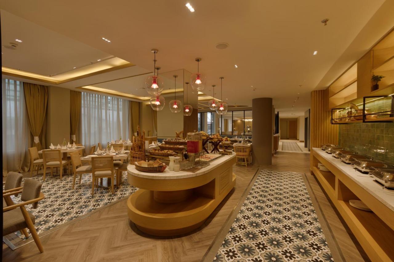 Sarovar Portico Srinagar Exterior photo